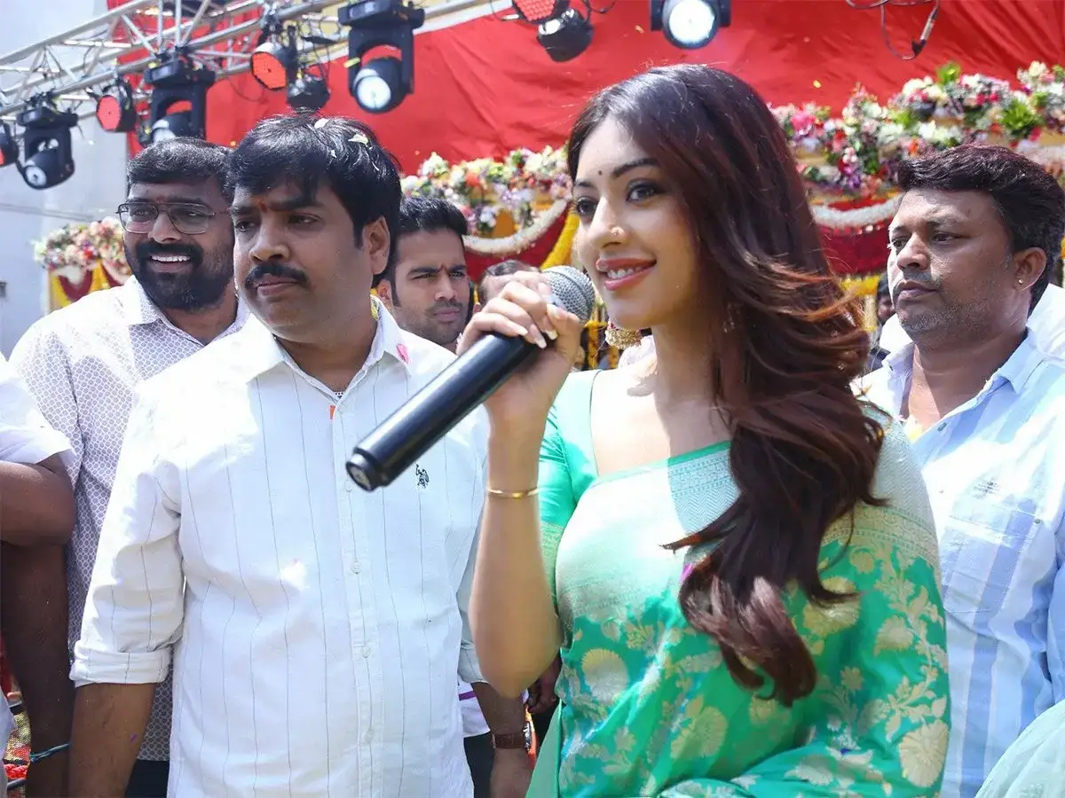 Anu Emmanuel Chandana Brothers Shopping Mall launch